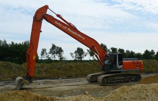 挖機(jī)加長臂廠家、挖掘機(jī)加長臂定做、挖掘機(jī)加長臂改裝
