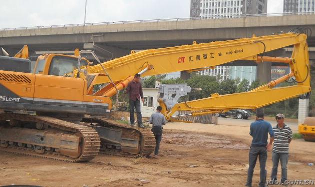 挖掘機(jī)拆樓臂、拆樓臂、加長(zhǎng)臂、挖掘機(jī)拆樓臂廠家